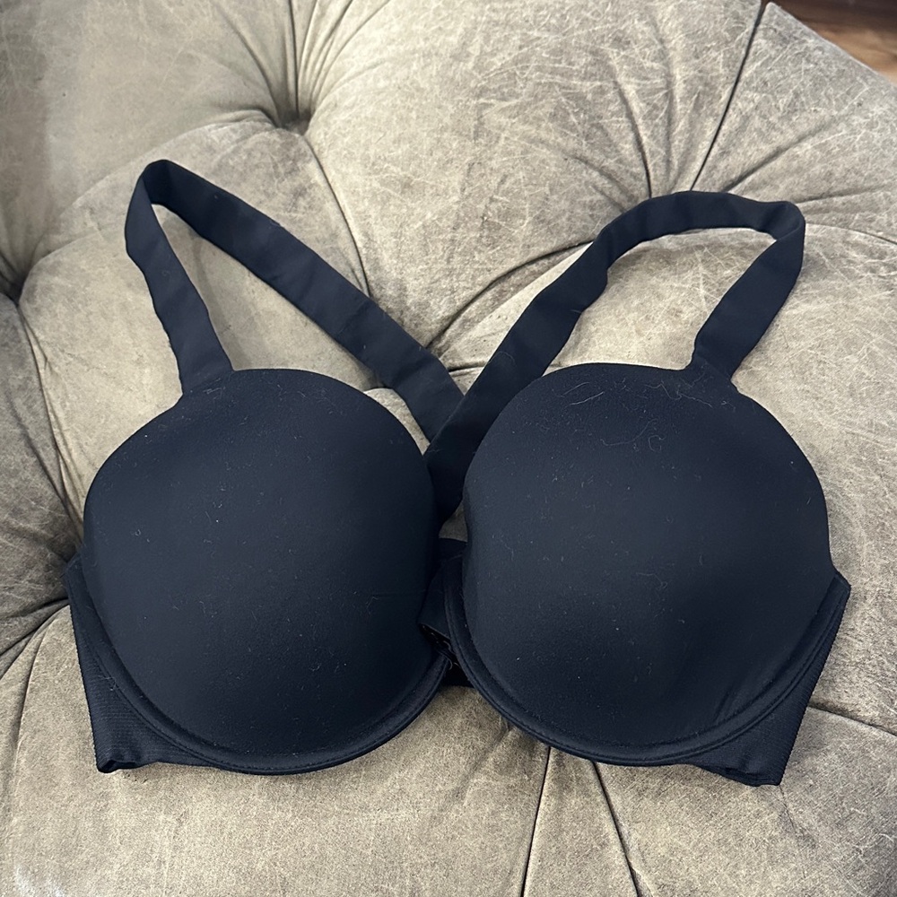 SPANX Black Padded T-Shirt Bra with Smooth Molded Cups